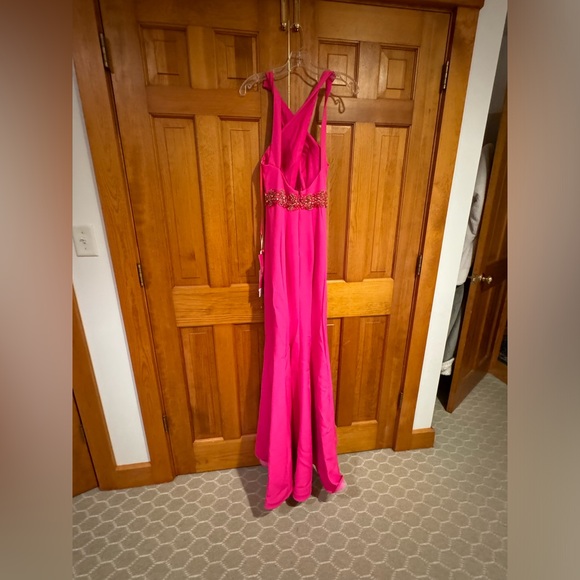 Forever Unique Dress - Picture 5 of 7